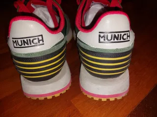 Sneakers Munich Massana Verdi/Rossa 42 usate poco