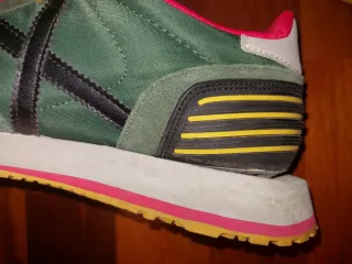 Sneakers Munich Massana Verdi/Rossa 42 usate poco