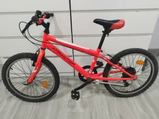 Bicicleta infantil ATRACTOR roja