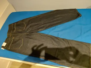 Pantalón vaquero ancho Mango Talla L sin estrenar