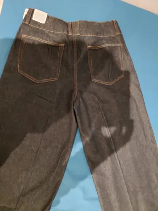 Pantalón vaquero ancho Mango Talla L sin estrenar