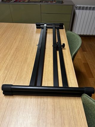 Soporte Teclado Negro