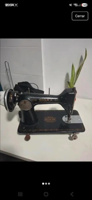 Máquina de coser antigua Sigma