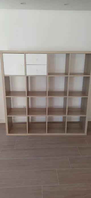 Estantería modular Ikea KALLAX marrón