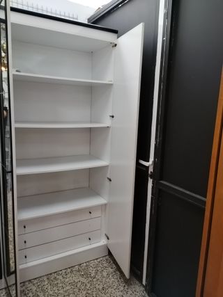 ARMARIO DE 4 PUERTAS CON ESPEJO