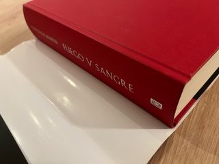 Fuego y Sangre (Canción de hielo y fuego): 300 ...