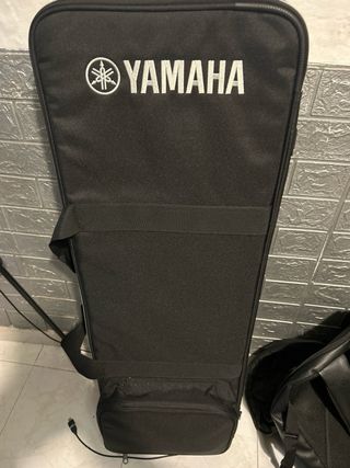 Yamaha YC61 Teclado Órgano
