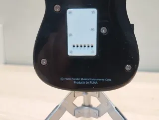 Miniatura Guitarra Fender Stratocaster