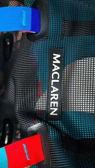 Sillita Maclaren con funda y accesorios