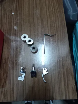 Máquina de coser Alfa con mueble