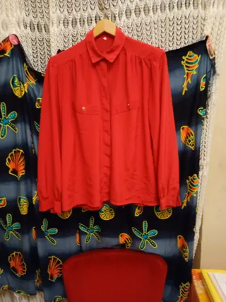 Blusa manga larga señora roja
