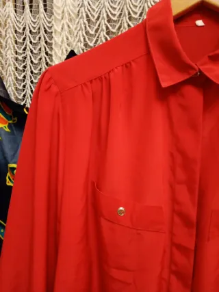 Blusa manga larga señora roja