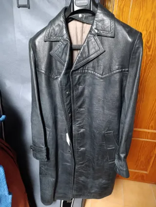 Chaqueta de cuero tres cuartos