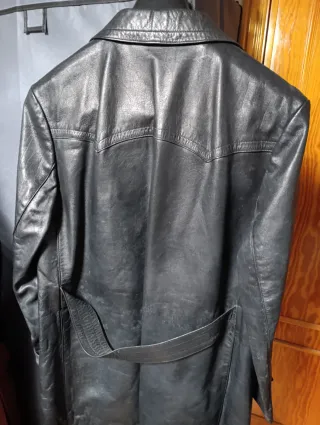 Chaqueta de cuero tres cuartos