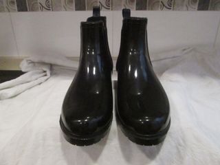 BOTINES DE AGUA NEGRO CHAROL Nº 39 MARCA ANNAFIELD