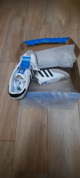 Adidas Samba Blancas y Negras