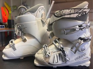 Pack Esquí: Esquís + Botas talla 39-40 + Bastones