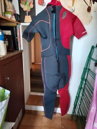 Traje de neopreno Tribord corto.