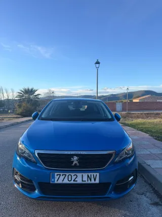 Peugeot 308 2021