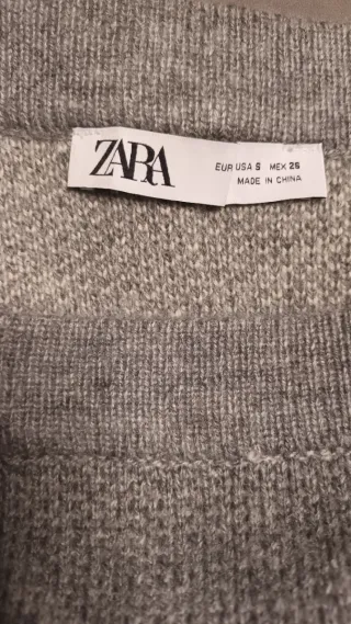 Conjunto Zara punto falda y jersey gris