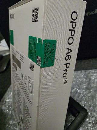 Oppo A6 Pro 5G 256GB Grigio Nuovo Sigillato