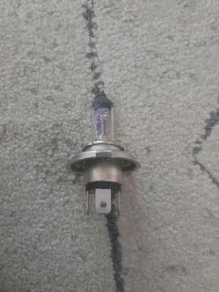 Bombilla H4 nuevas sin usar en su caja