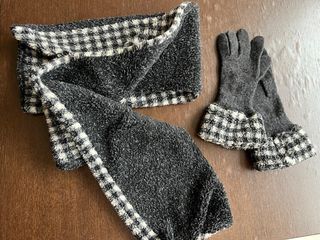 Set Sciarpa e Guanti Grigio Bianco