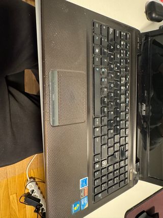 Portátil ASUS i7 SSD 8GB RAM