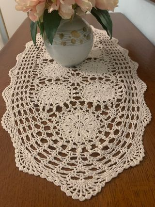 Crochet ovale cotone écru vintage