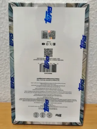 Caja Topps Chrome 2024/25 UEFA