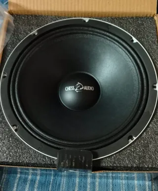 Subwoofer Brutus con etapa de potencia