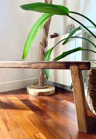 Banco de madera rústico