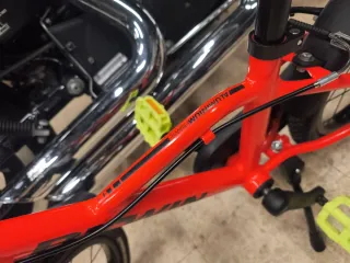 Bicicleta Infantil B TWIN Roja 16"