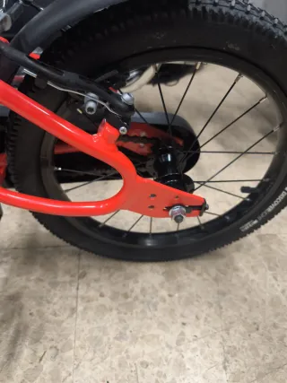 Bicicleta Infantil B TWIN Roja 16"