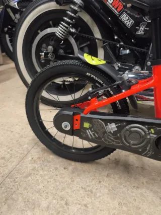 Bicicleta Infantil B TWIN Roja 16"