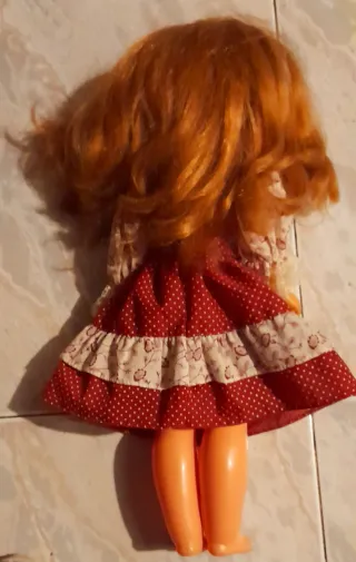 Muñeca Nancy antigua pelirroja