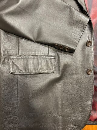 Americana de cuero negra Talla 60