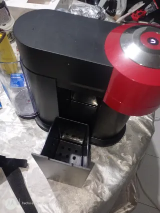 Cafetera Nespresso Roja Funciona.