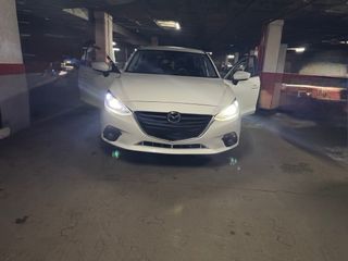 Mazda 3 2015