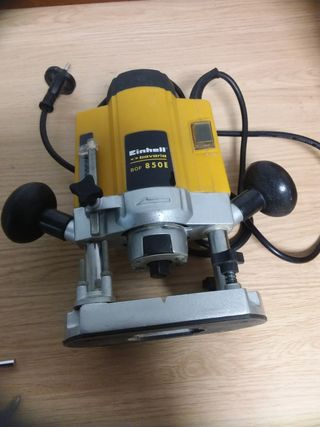 FRESADORA EINHELL BAVARIA BOF 850E