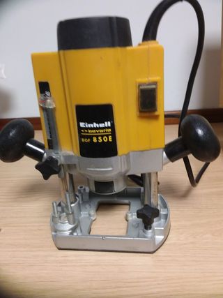 FRESADORA EINHELL BAVARIA BOF 850E