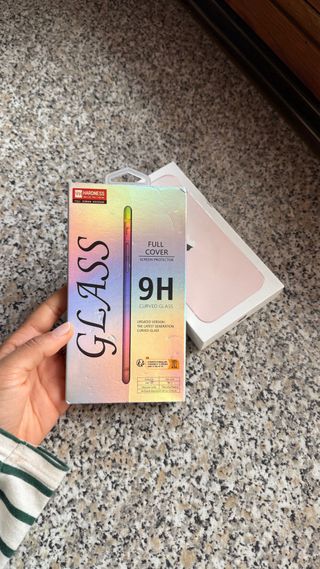 iPhone 13 Rosa + Cristal Templado