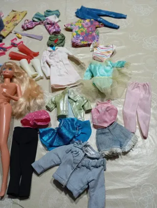 Lotto Barbie vestiti e accessori anni 90 vintage
