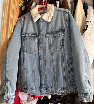 Casaca vaquera con forro de borreguito