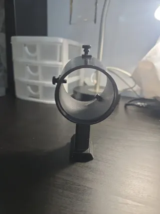 Soporte para telescopio buscador