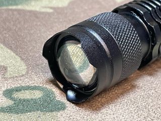 Linterna Táctica 300 lumens