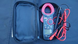 Pinza Amperimétrica Digital Binta 3266TA