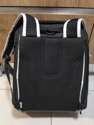 Mochila deportiva Kipsta negra