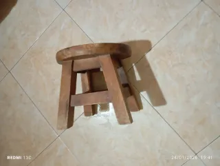 Sgabellino in legno Minnie Mouse