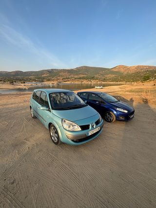 Renault Grand Scénic 2.0 dCi 150 CV – 5 plazas